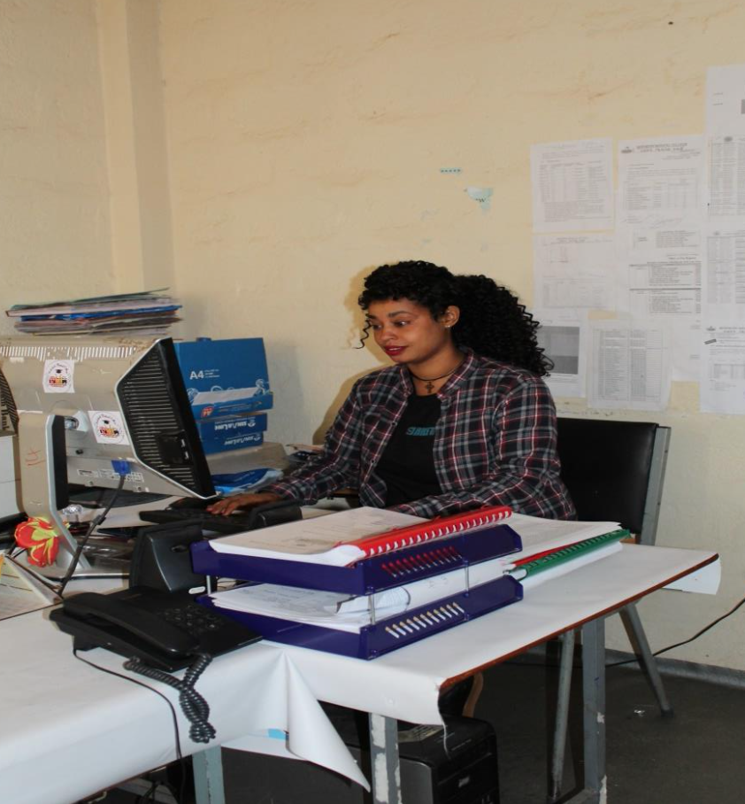Registrar Head